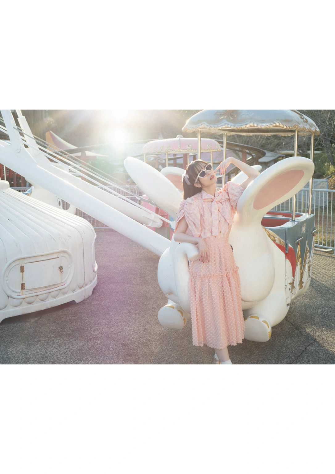Kotoko Sasaki 佐々木琴子, 1st写真集 「明け方の夢」 Set.04
