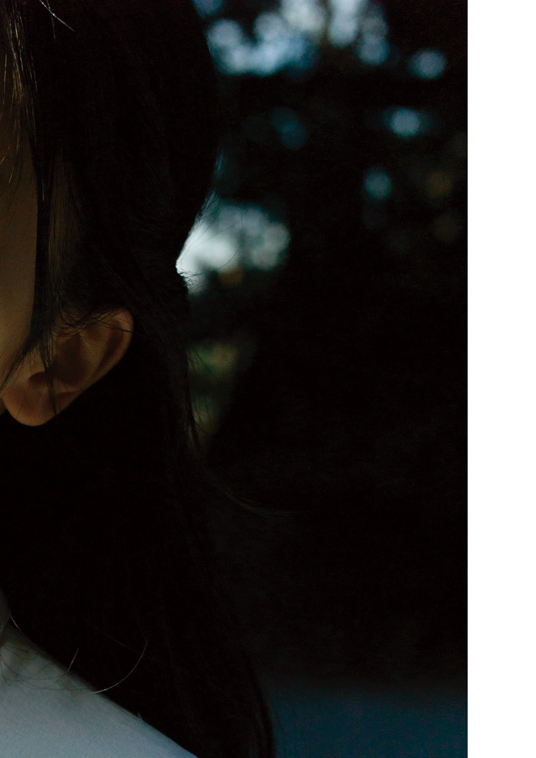 Kotoko Sasaki 佐々木琴子, 1st写真集 「明け方の夢」 Set.04