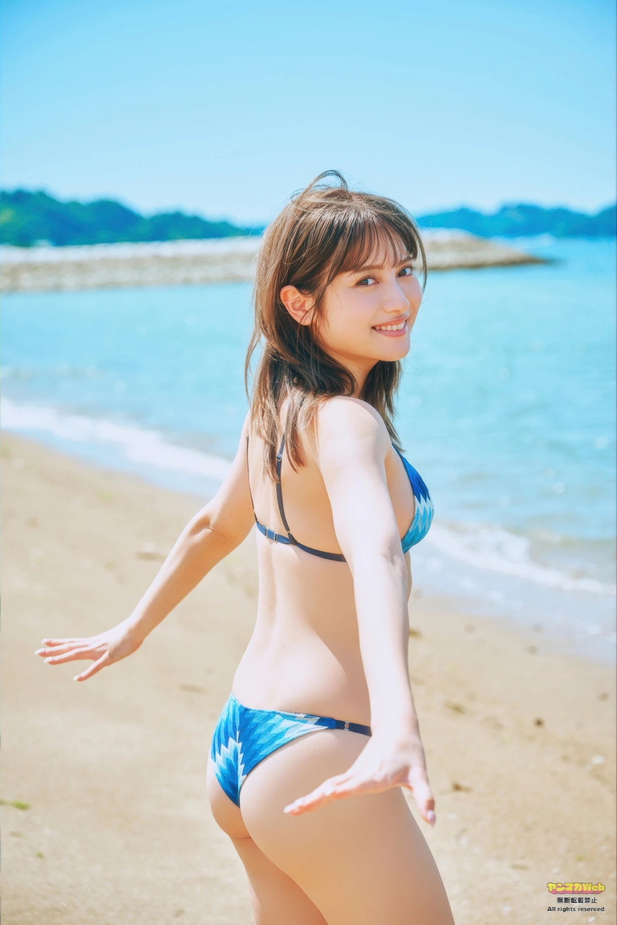 Nashiko Momotsuki 桃月なしこ, Young Magazine 2025 No.47 (ヤングマガジン 2025年47号)