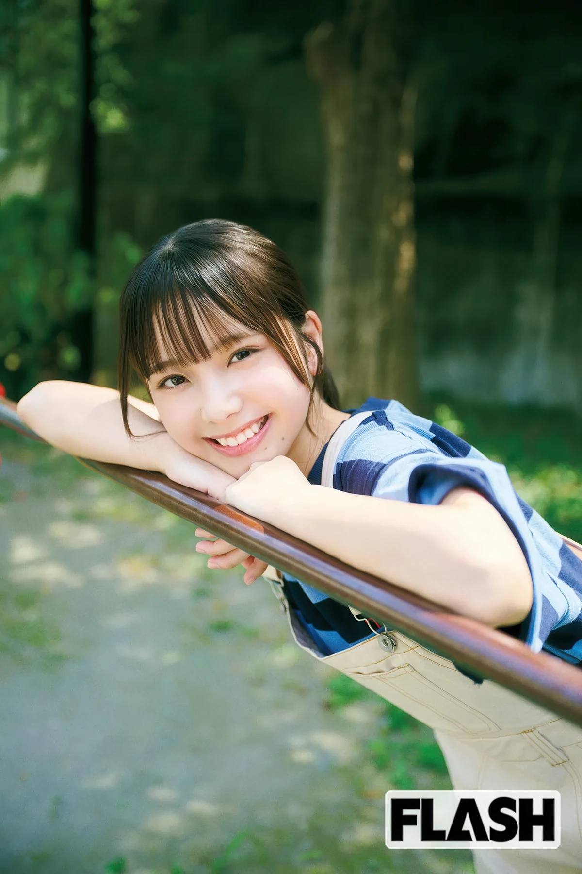 Izuki Shimoda 下田衣珠季, FLASH 2025.10.21 (フラッシュ 2025年10月21日号) 14 Izuki Shimoda 下田衣珠季, FLASH 2025.10.21 (フラッシュ 2025年10月21日号)
