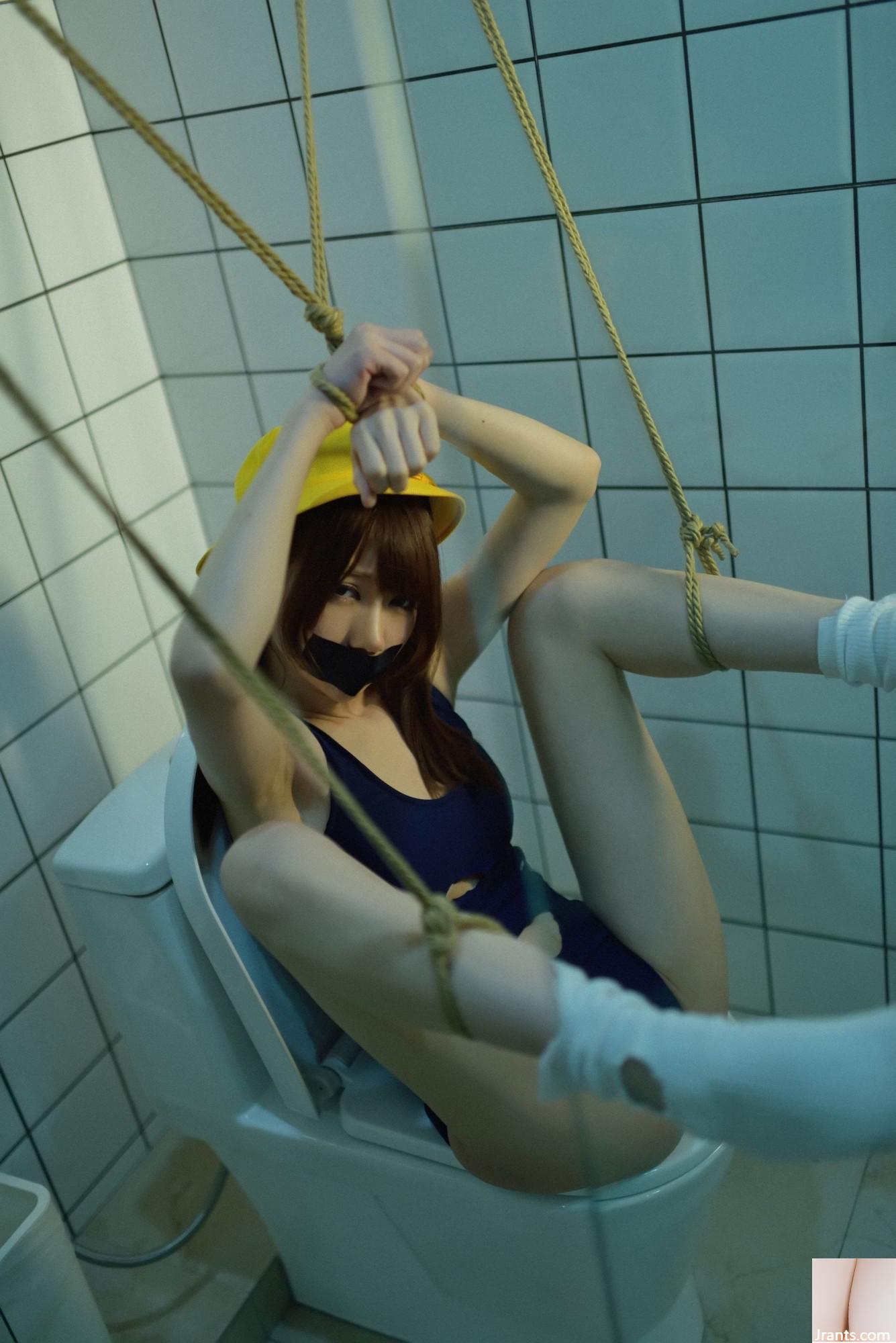 [網路收集] 福利少女 魔物喵《 便所秘密2 》VIP專屬全