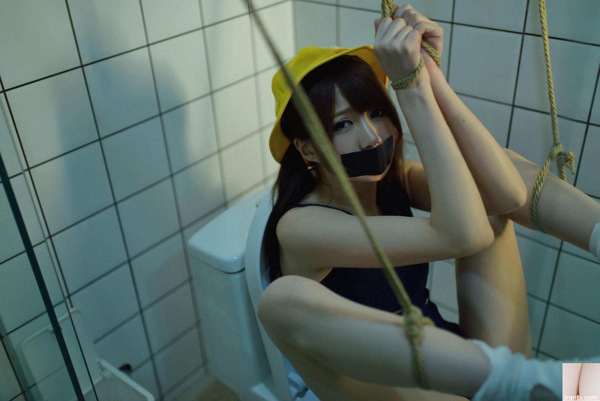 [網路收集] 福利少女 魔物喵《 便所秘密2 》VIP專屬全