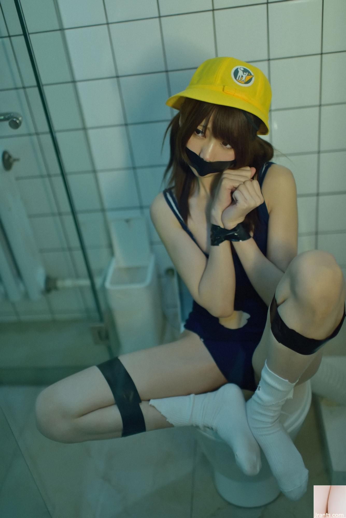 [網路收集] 福利少女 魔物喵《 便所秘密2 》VIP專屬全