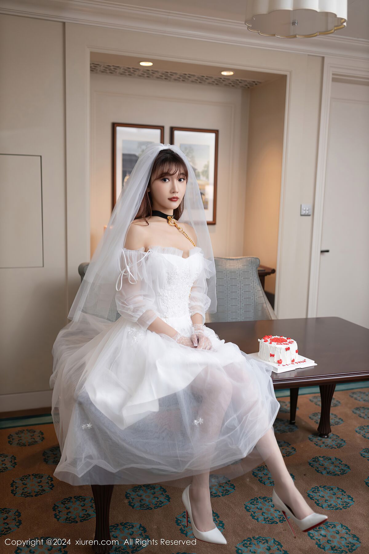 XiuRen秀人网 No.8418 Lu Xuan Xuan