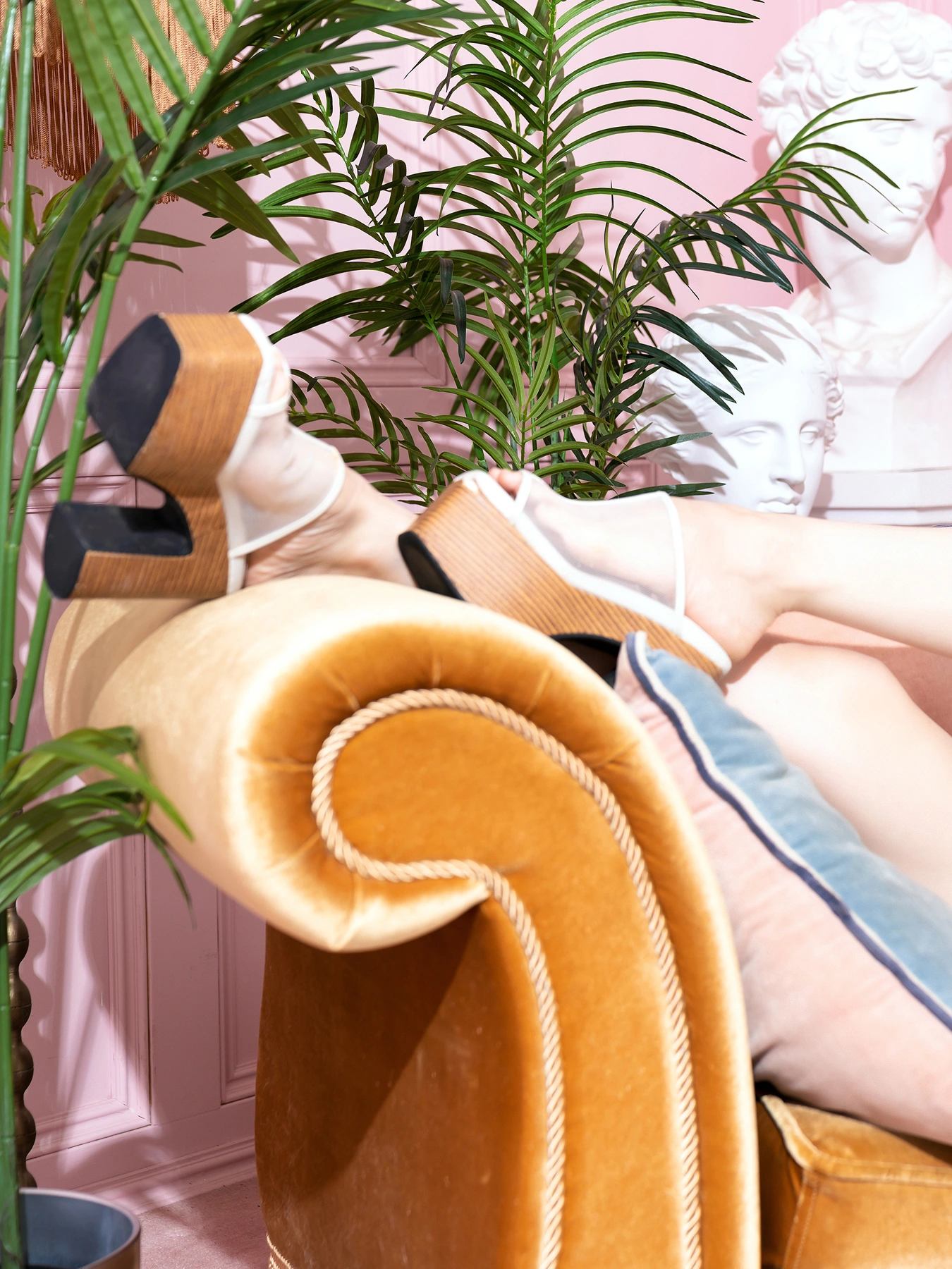 Kenken けんけんぱ, 写真集 Fantia 2022.08 Collection Set.01