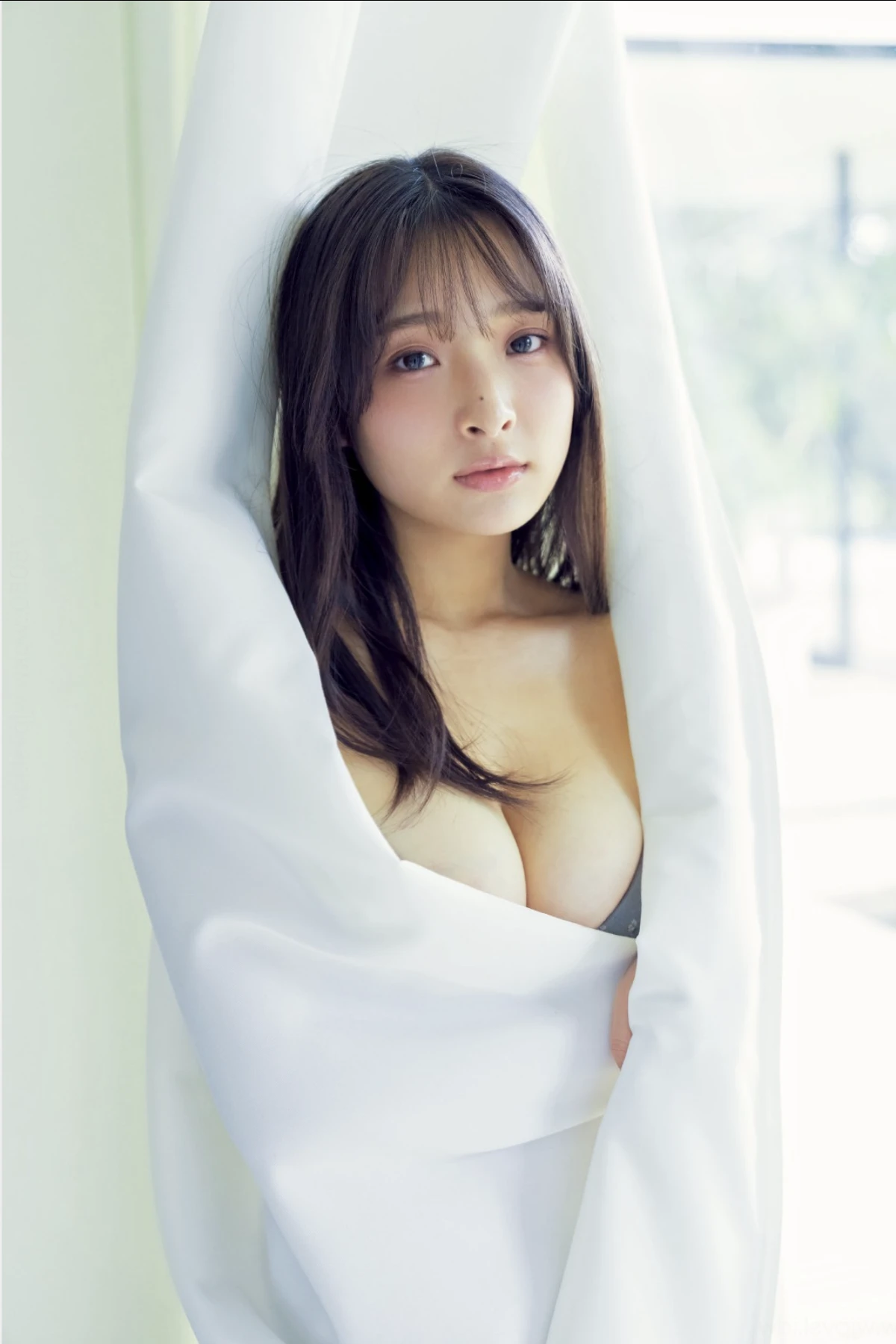 Misaki Sawa 沢美沙树, FLASHPrime No.1775 谁もが好きになる人の名は、