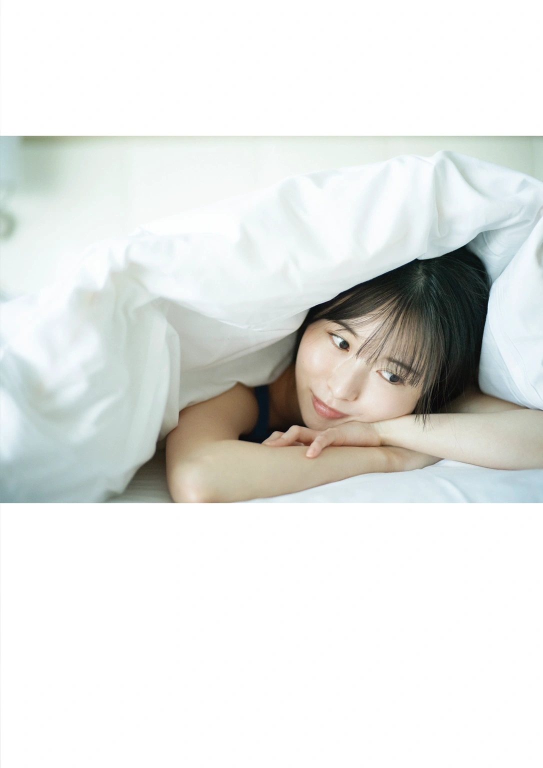 Kotoko Sasaki 佐々木琴子, 1st写真集 「明け方の夢」 Set.02