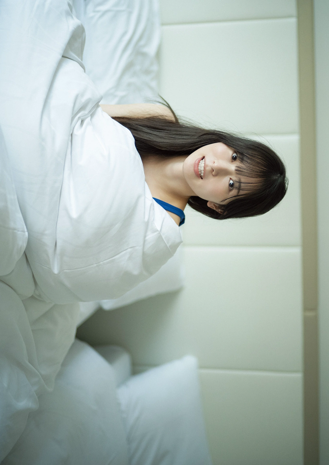 Kotoko Sasaki 佐々木琴子, 1st写真集 「明け方の夢」 Set.02