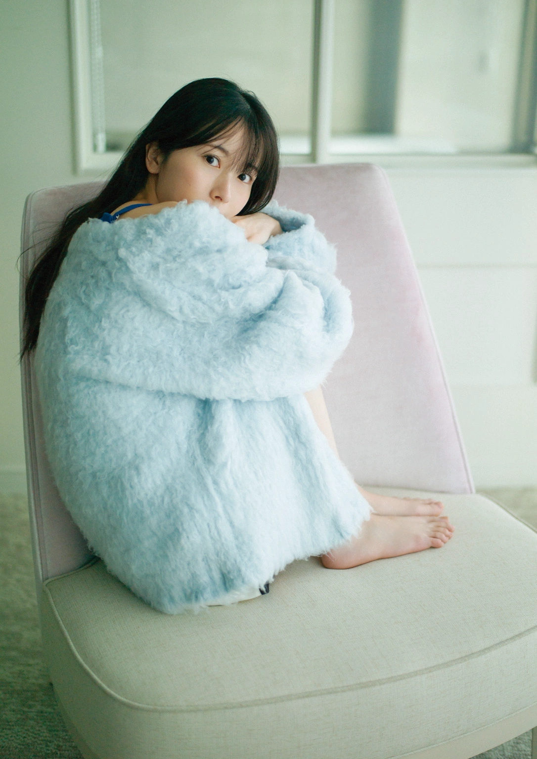 Kotoko Sasaki 佐々木琴子, 1st写真集 「明け方の夢」 Set.02