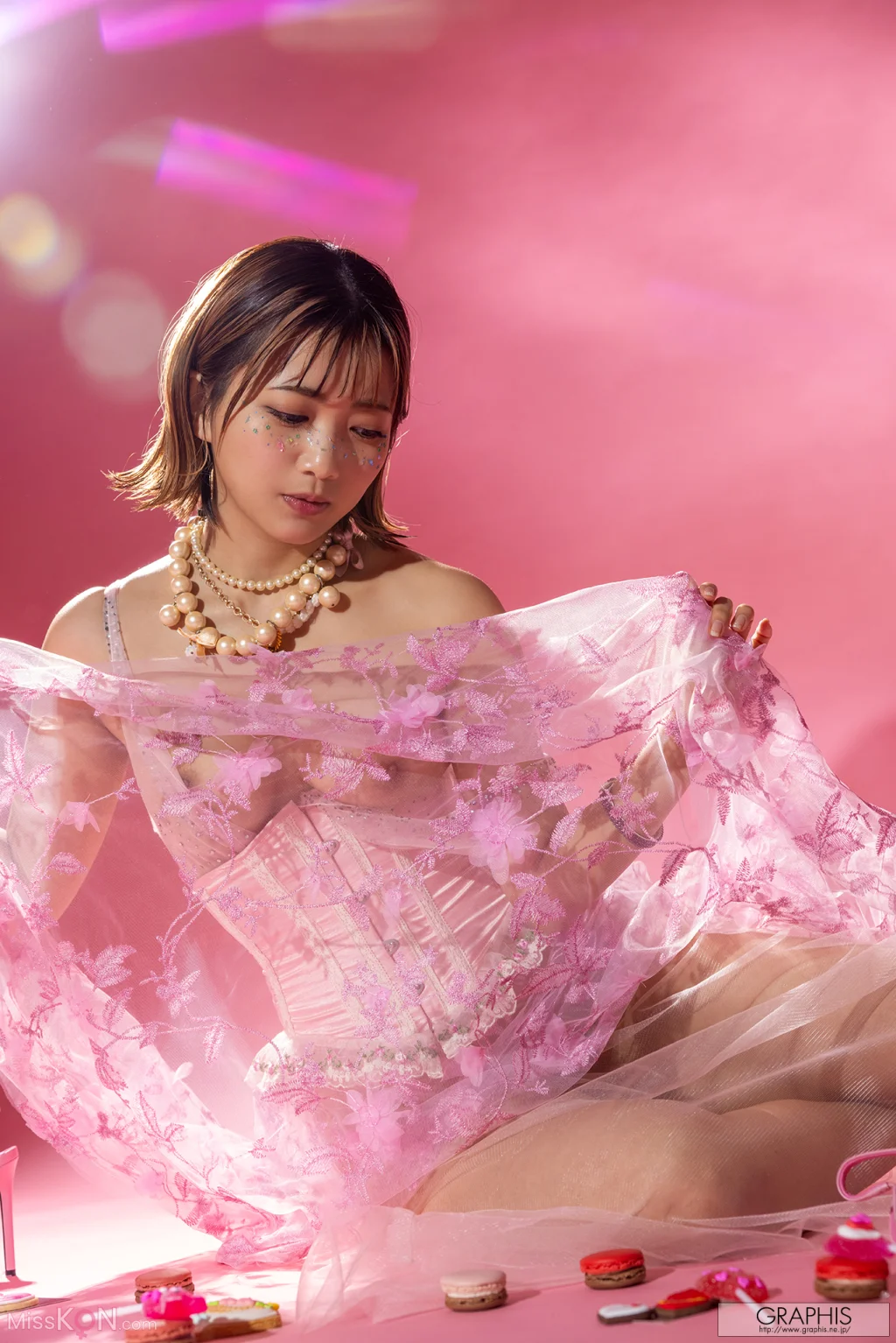 Riko Hoshino (星乃莉子)_ [Graphis] Gals Limited Edition HAPPY NEW YEAR 2025