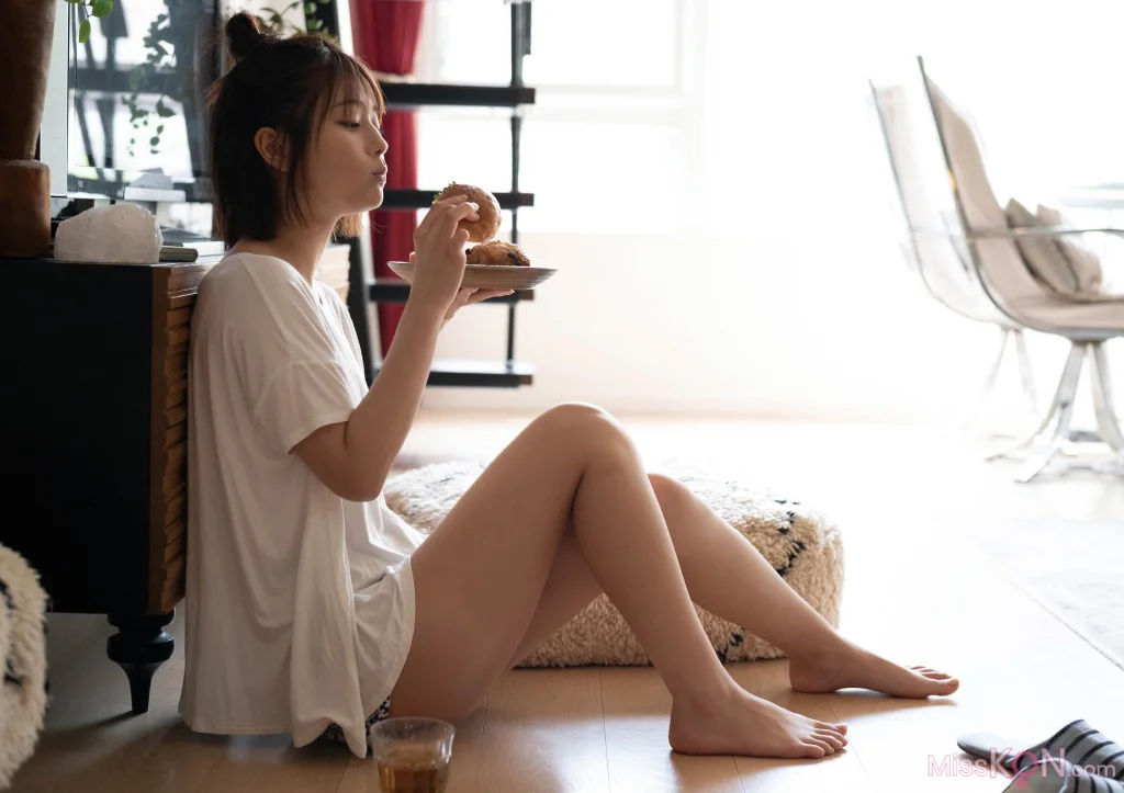 Ruka Kitano (北野瑠華)_ BUBKAデジタル写真集 「Mirage」