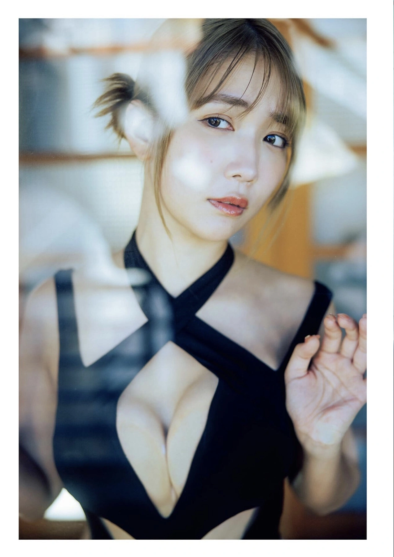 Kisumi Amou 天羽希純, B.L.T. 写真集 Monster Round 3