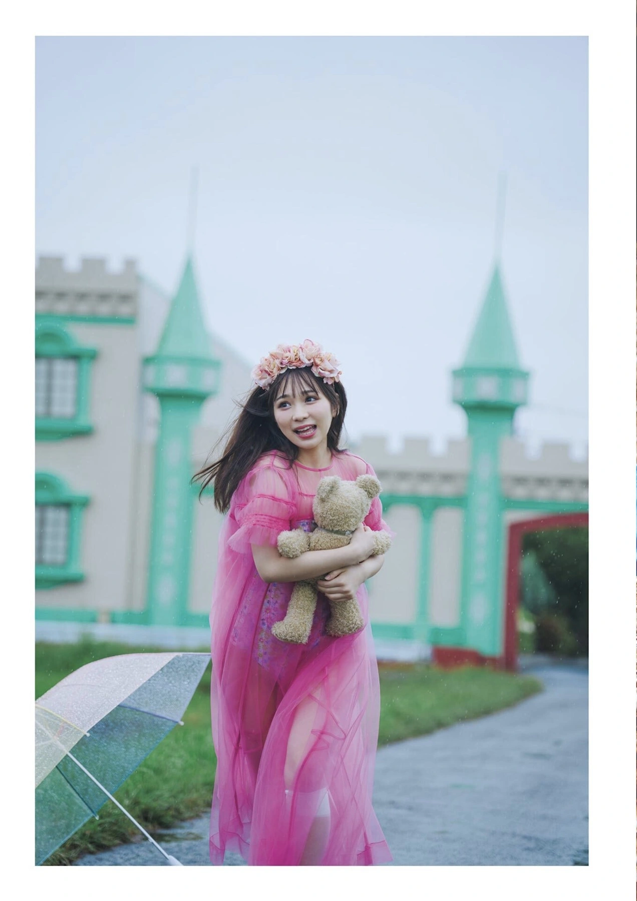 Shiori Ikemoto 池本しおり, B.L.T. 写真集 Monster Round 3