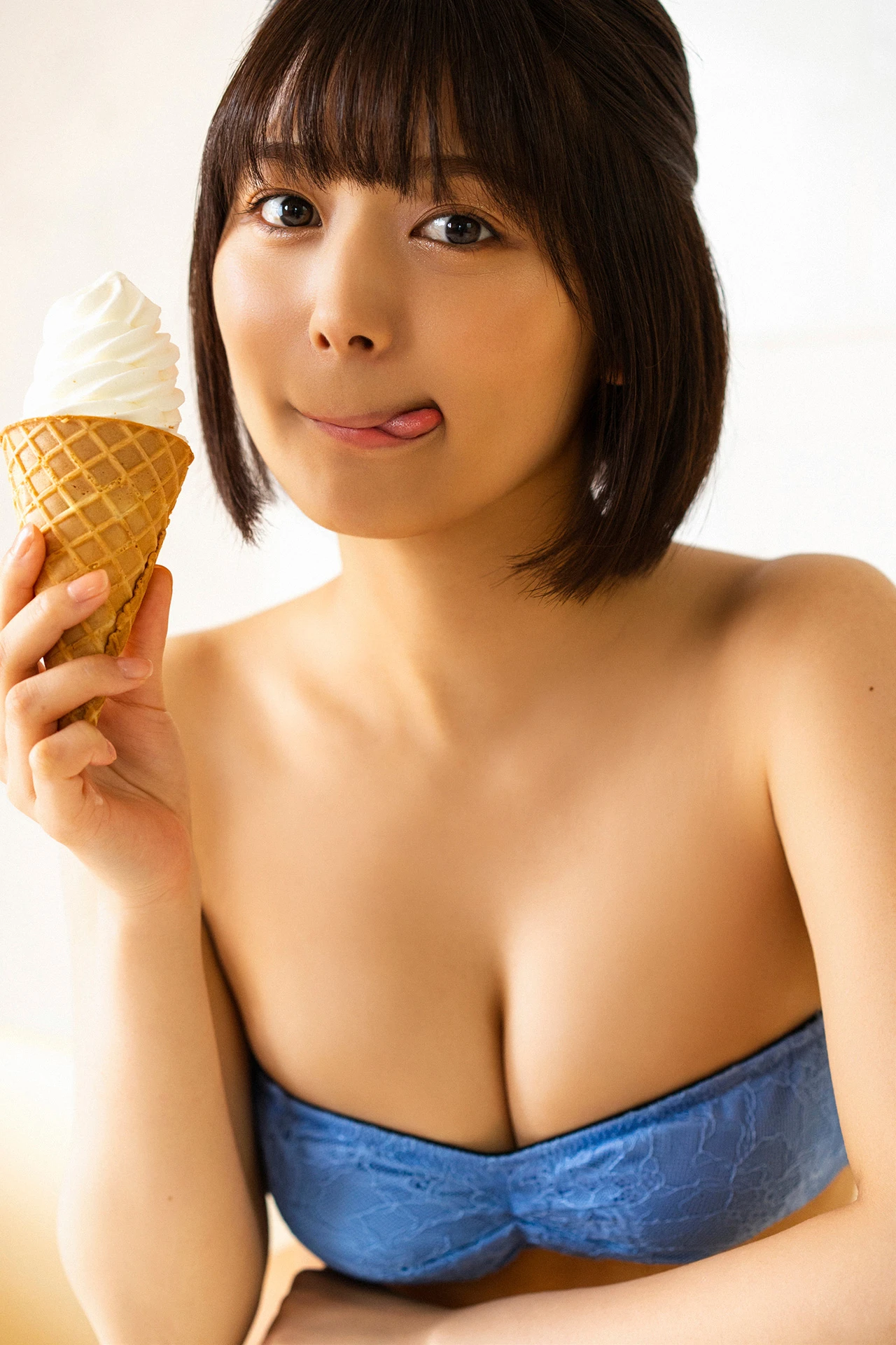 Ruka Kitano 北野瑠華, FLASHデジタル写真集 「波間に誘われて」 Set.01