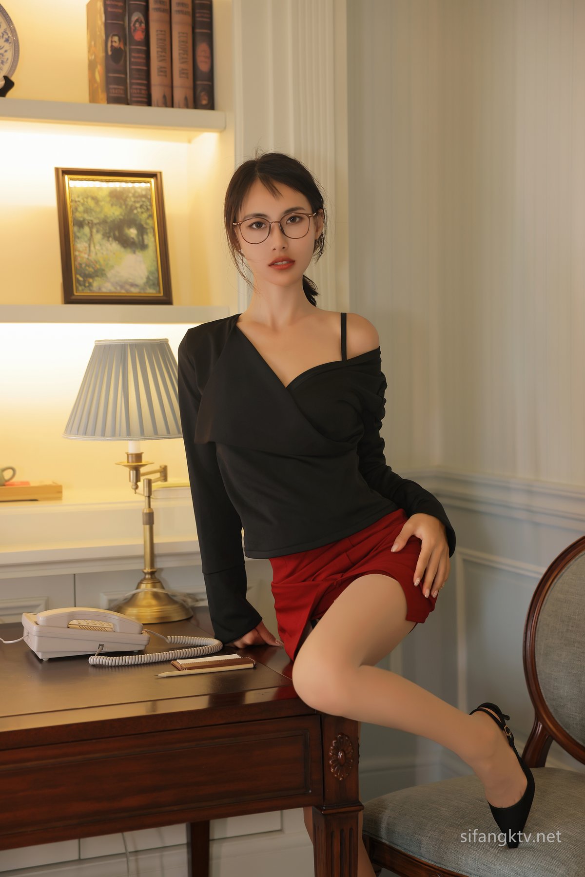 XR Uncensored lingyu69 - 性感御姐 全裸反差感强 三点全漏 粉鲍