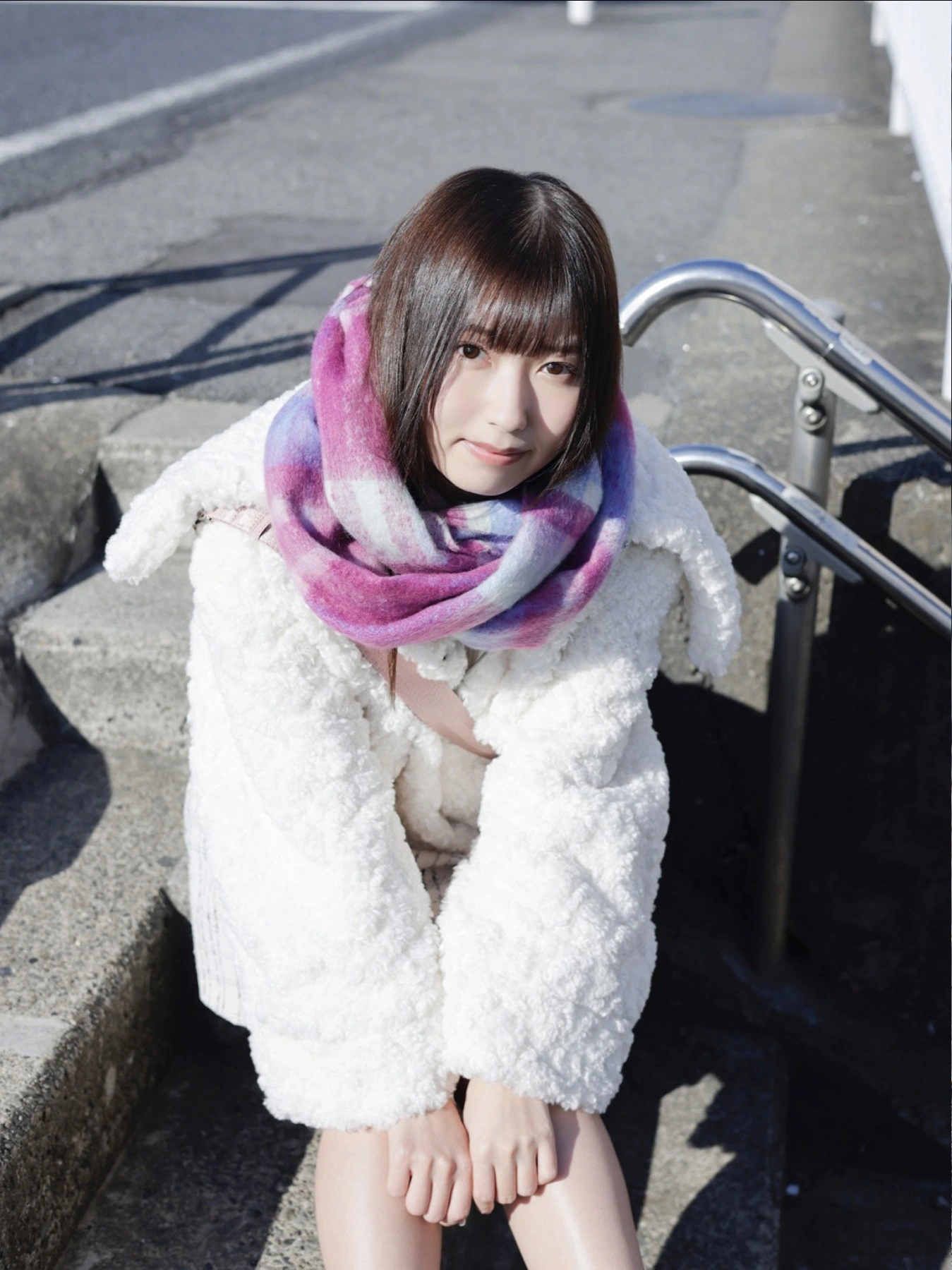 Miyu Aizawa 逢沢みゆ, FLASHデジタル写真集 脱・正統派アイドル