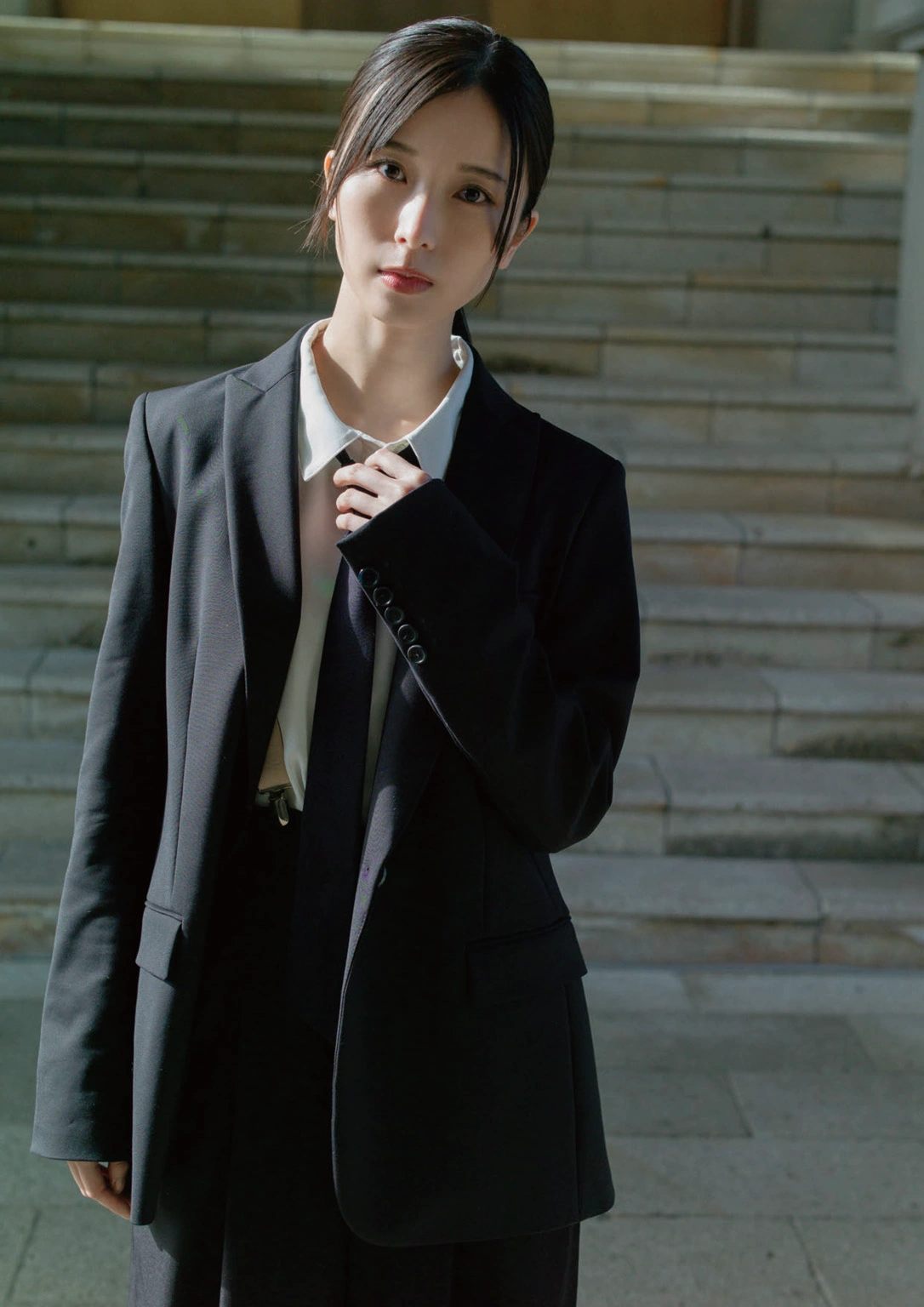 Kotoko Sasaki 佐々木琴子, 1st写真集 「明け方の夢」 Set.01