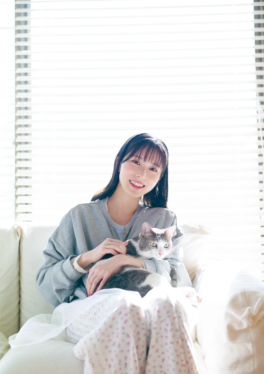 Kotoko Sasaki 佐々木琴子, 1st写真集 「明け方の夢」 Set.03