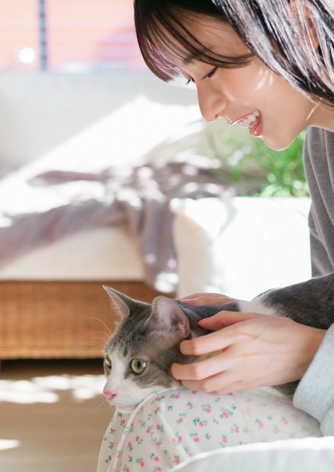 Kotoko Sasaki 佐々木琴子, 1st写真集 「明け方の夢」 Set.03