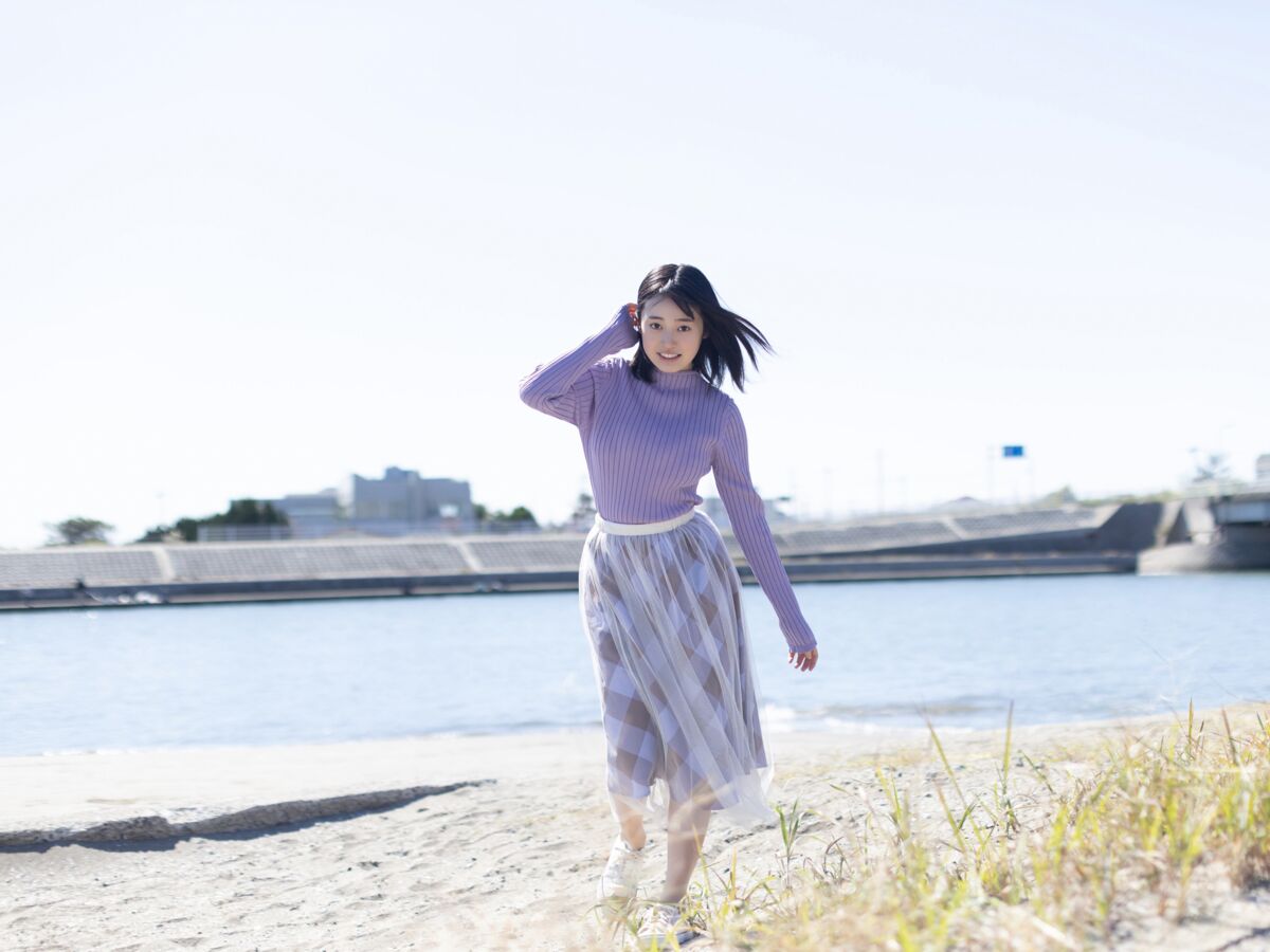 Miu Shirahama 白濱美兎 - FRIDAYデジタル写真集 ぎゅってして Vol.2 ちょっとオトナな100ページ豪華版