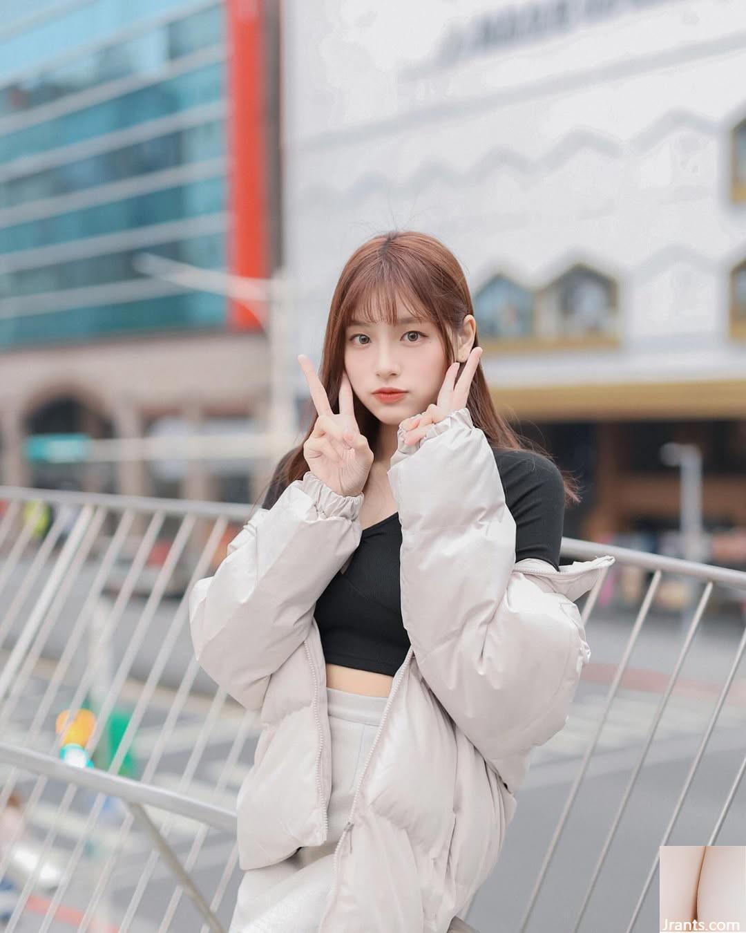 「YUN」氣質美女藏不住火辣胴體