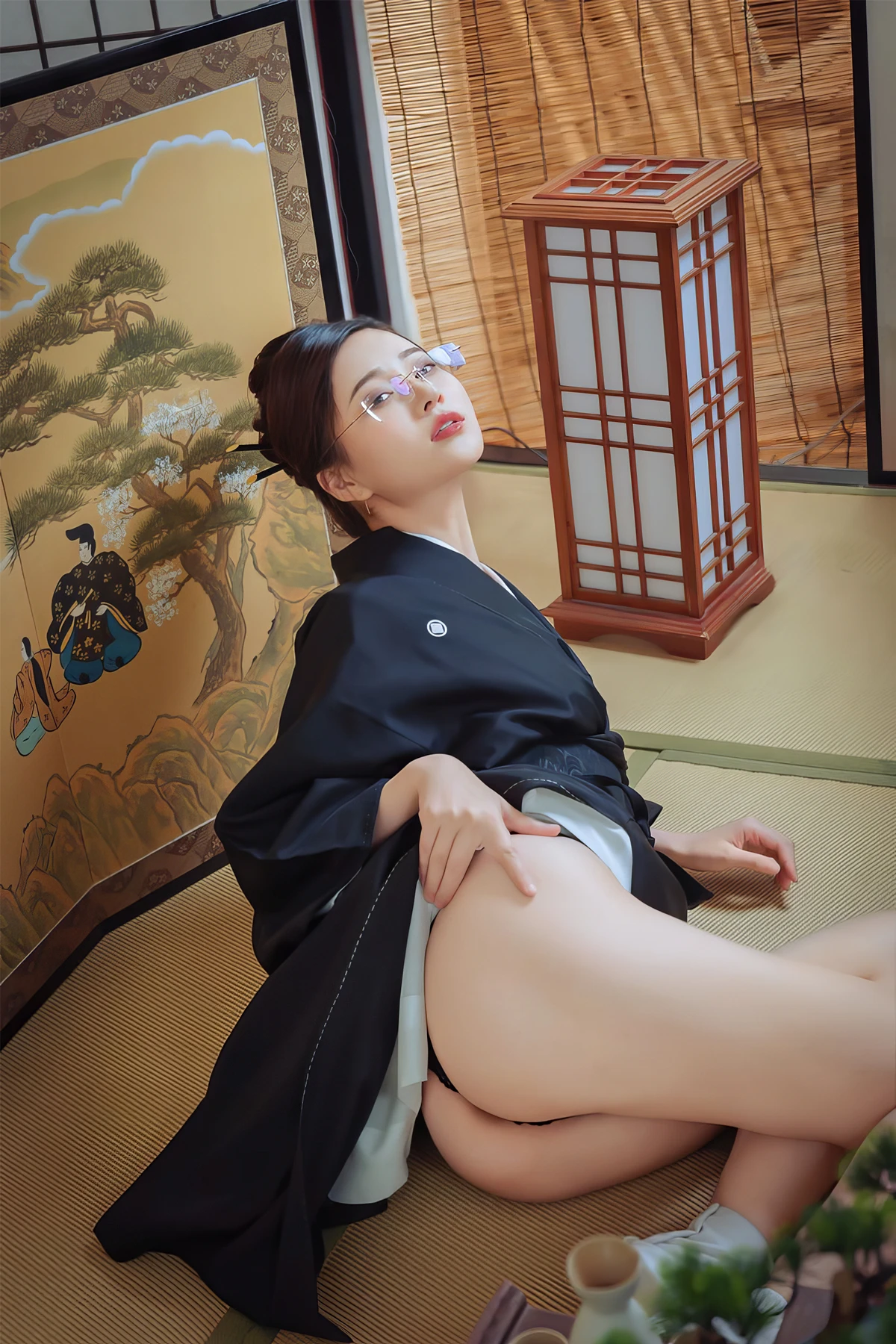 年年Nnian, 写真集 未亡人