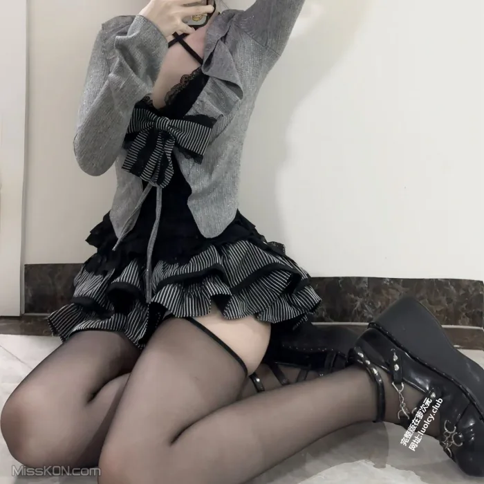 悠哉大王_ 极品酥胸萝莉福利订阅 15 悠哉大王_ 极品酥胸萝莉福利订阅