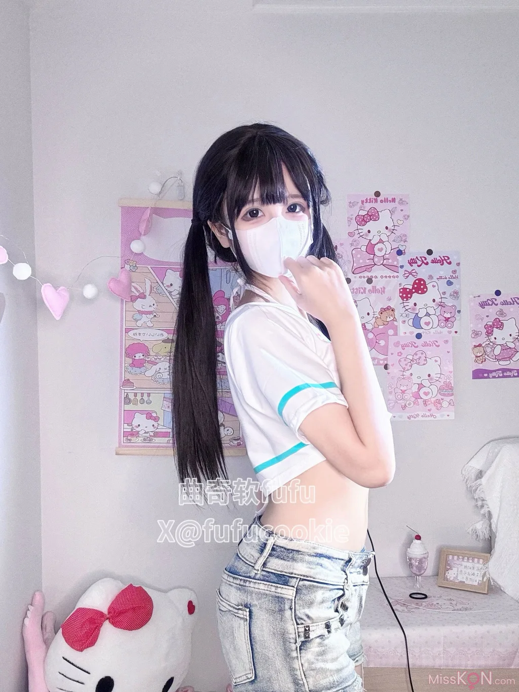 曲奇软fufu_ 短T牛仔裤