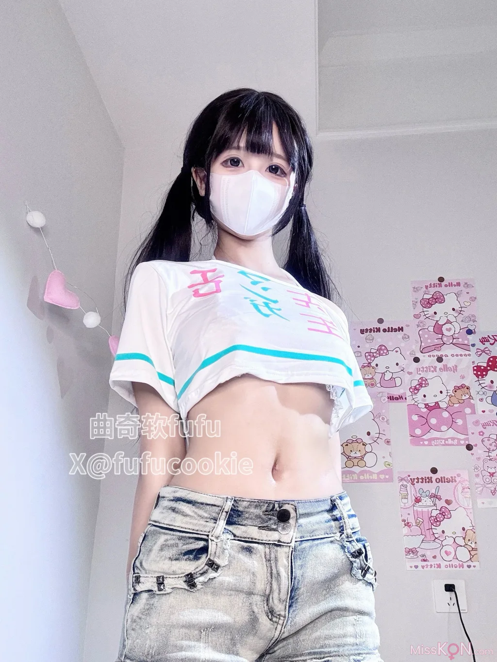 曲奇软fufu_ 短T牛仔裤