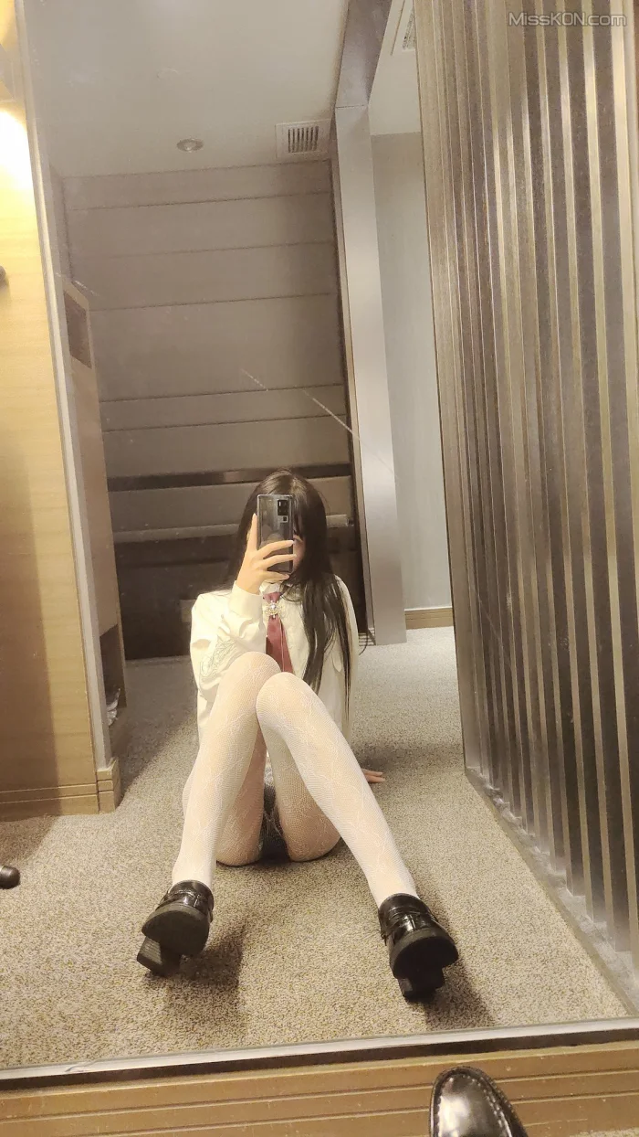 棉棉子_ 长腿福利姬合集 私人订制