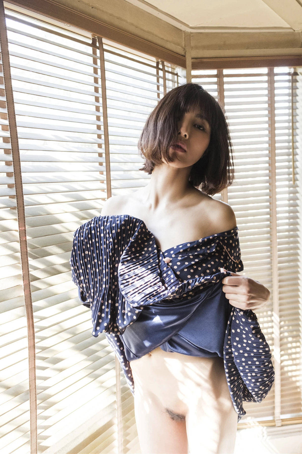 Bambi Watanabe 渡辺万美, 週刊現代デジタル写真集 『ＢＡＭＢＩ完全未発表版』 Set.01