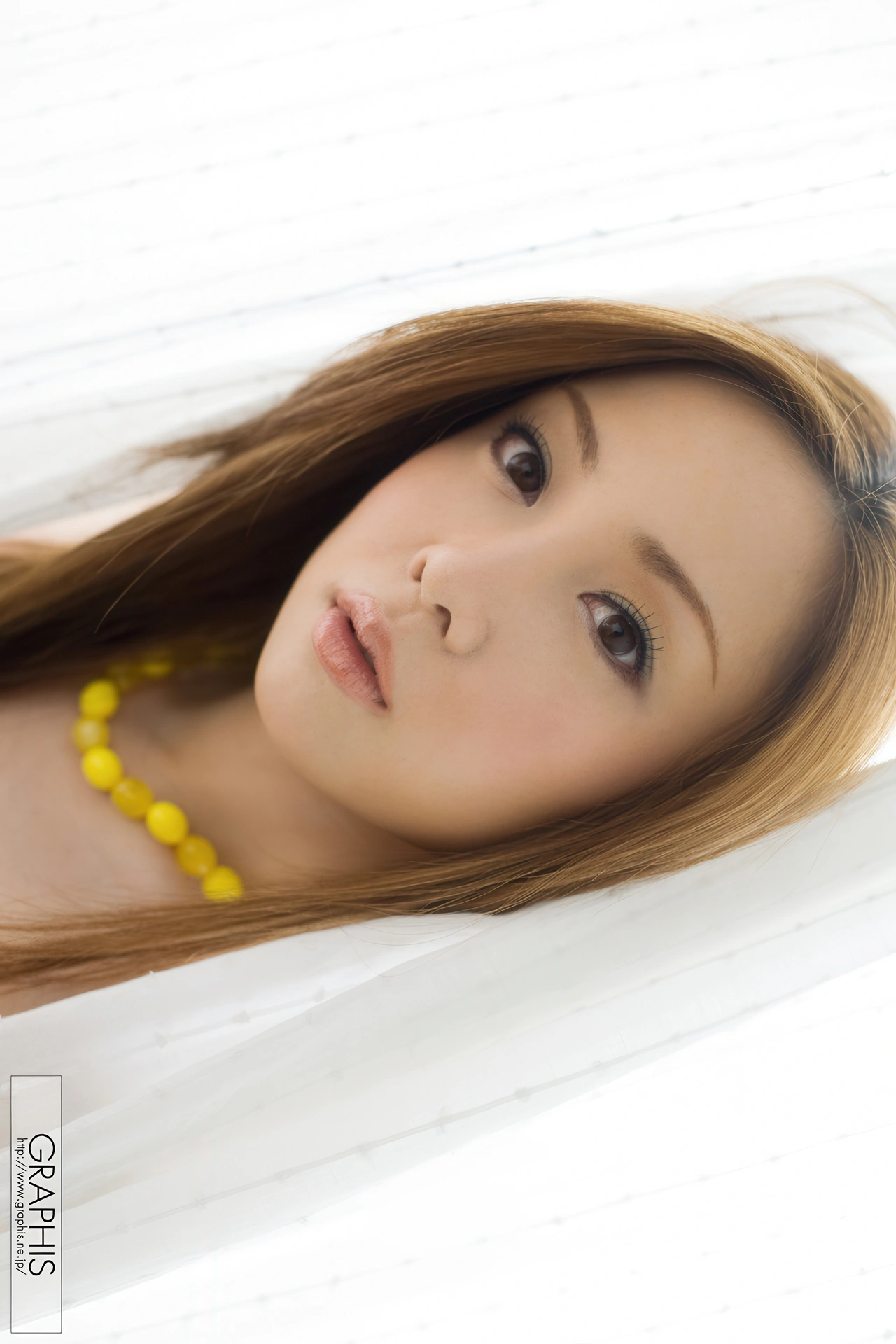 Ayumu あゆむ, Graphis First Gravure 初脱ぎ娘 Set.01