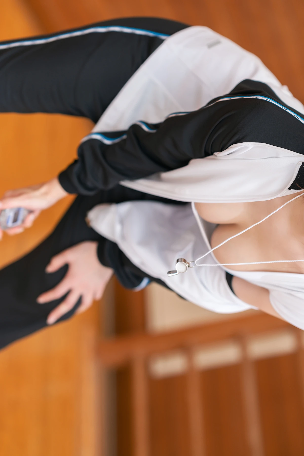 Kenken けんけん, 写真集 Fantia 「もしもけんけんが〇〇先生だったら」 Set.03