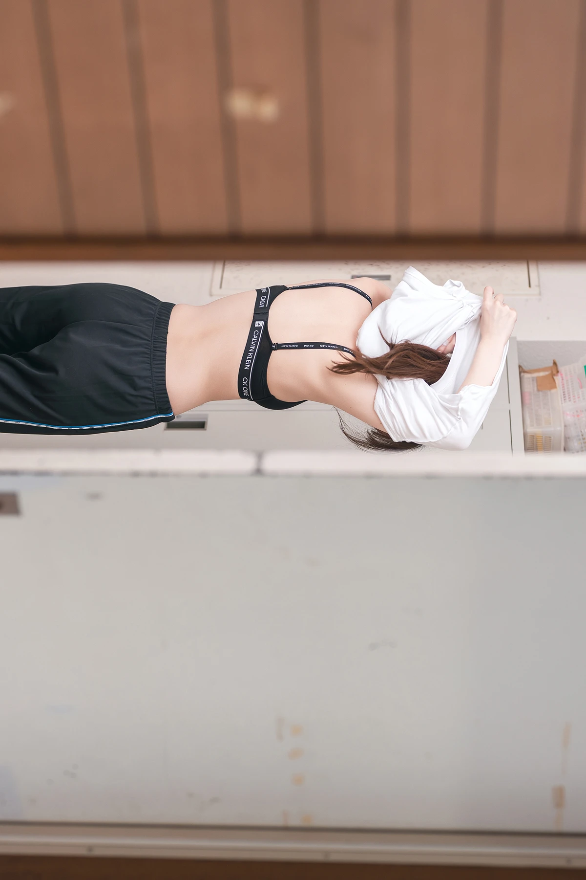 Kenken けんけん, 写真集 Fantia 「もしもけんけんが〇〇先生だったら」 Set.03