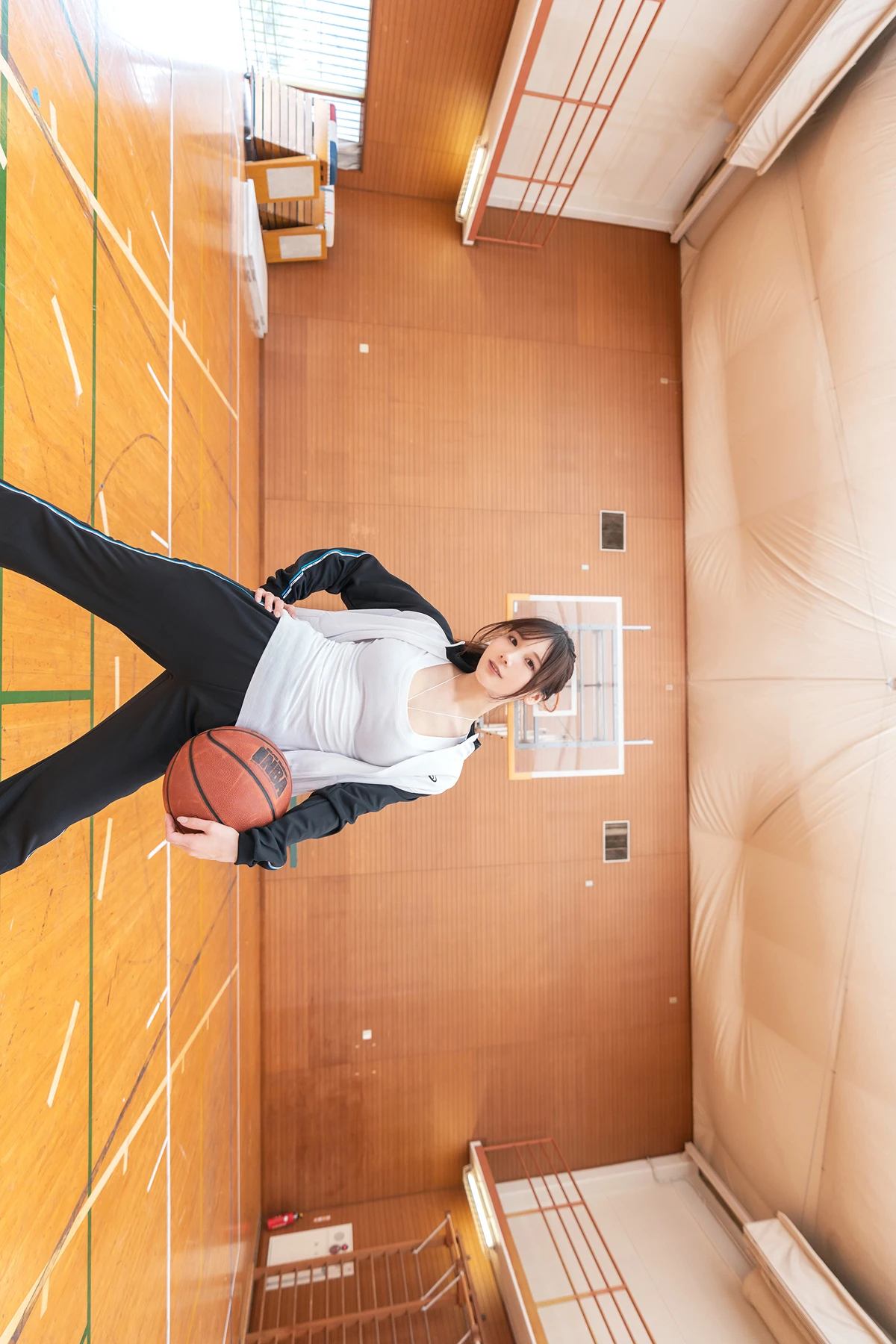 Kenken けんけん, 写真集 Fantia 「もしもけんけんが〇〇先生だったら」 Set.03