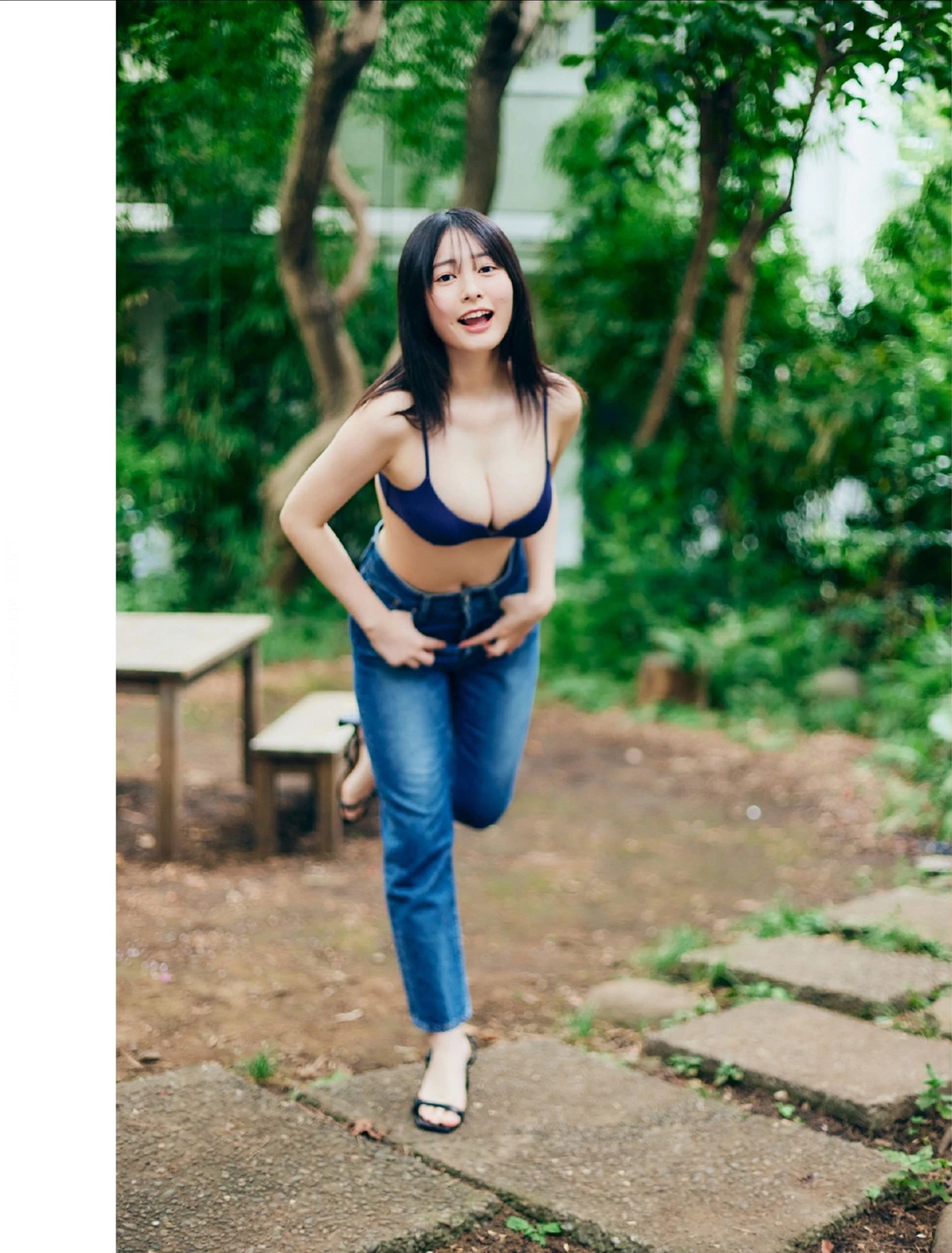 FLASHデジタル写真集の名作, FLASH 2025.11.04 (フラッシュ 2025年11月4日号)