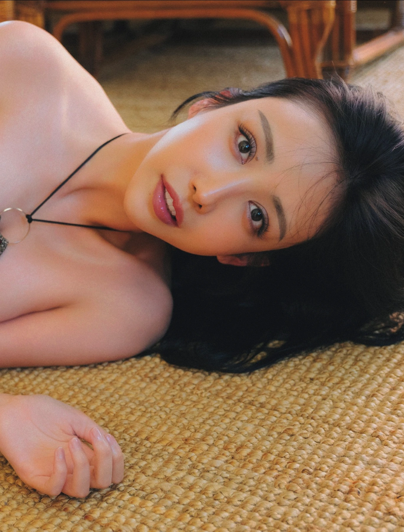 Yuka Kosaka 小阪由佳, Rei Aoyama 蒼山怜, FLASH 2025.11.25 (フラッシュ 2025年11月25日号)