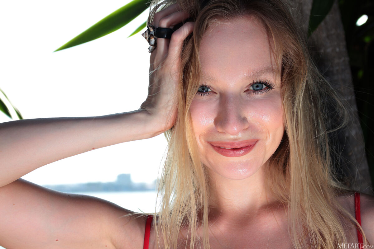 MetArt Annie Anne - Among The Palms Part01