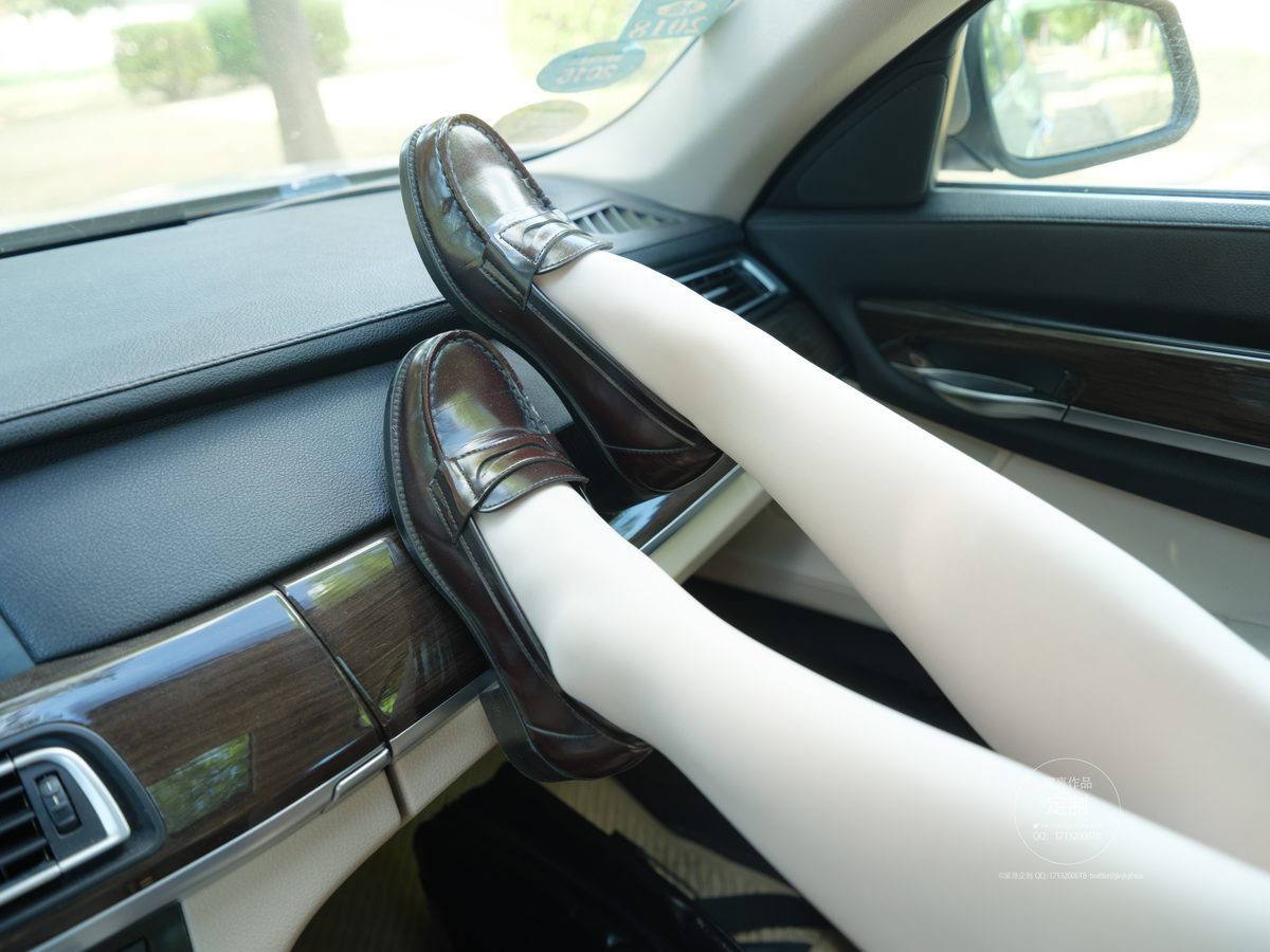 紧急企划 Vol.023 Yi Zhi Miao Miao Zi 一只喵喵梓 JK白丝