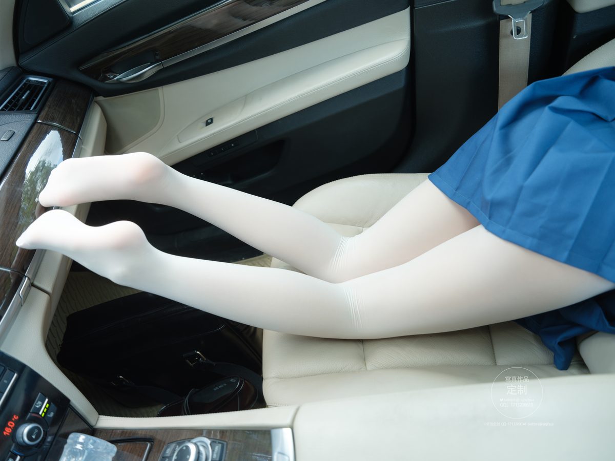 紧急企划 Vol.023 Yi Zhi Miao Miao Zi 一只喵喵梓 JK白丝