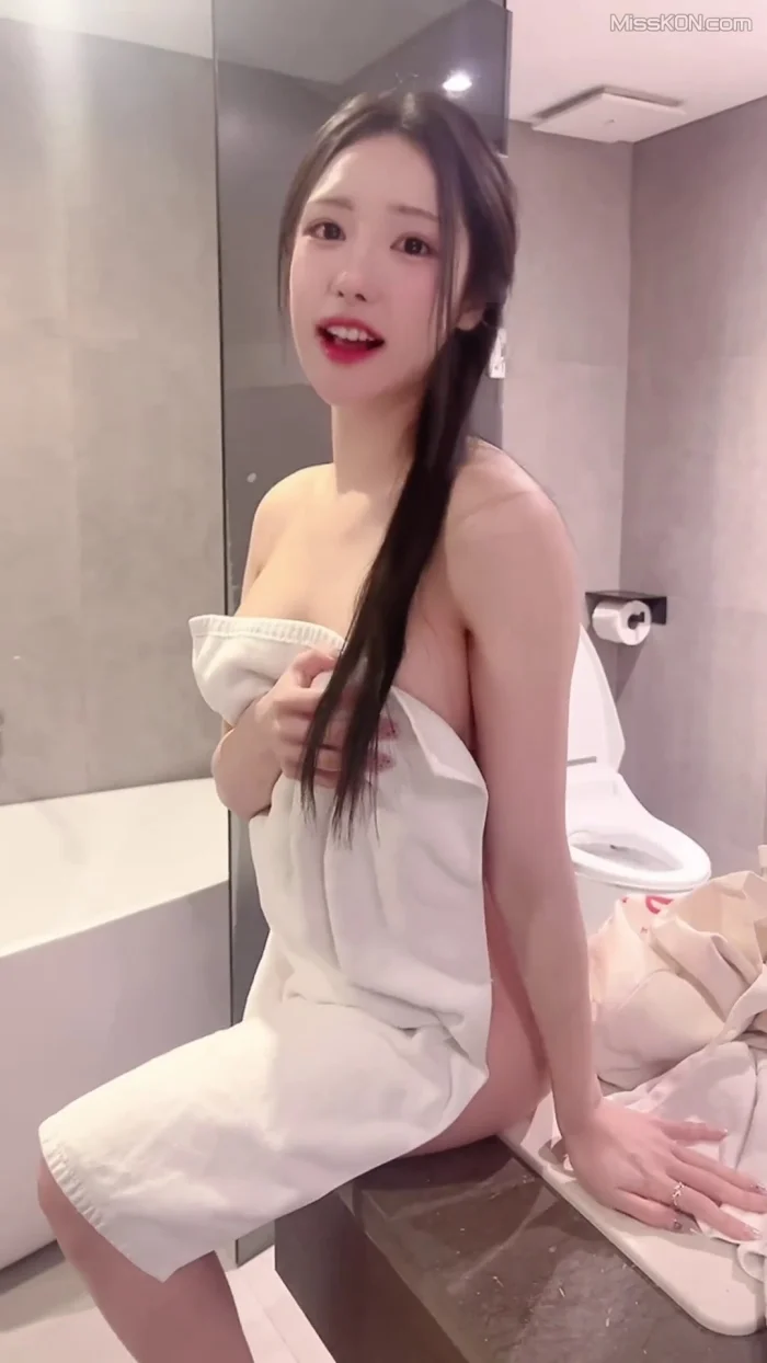 BJ Pyuri (퓨리)_ 온팬 + 이것저것 리액션 등등