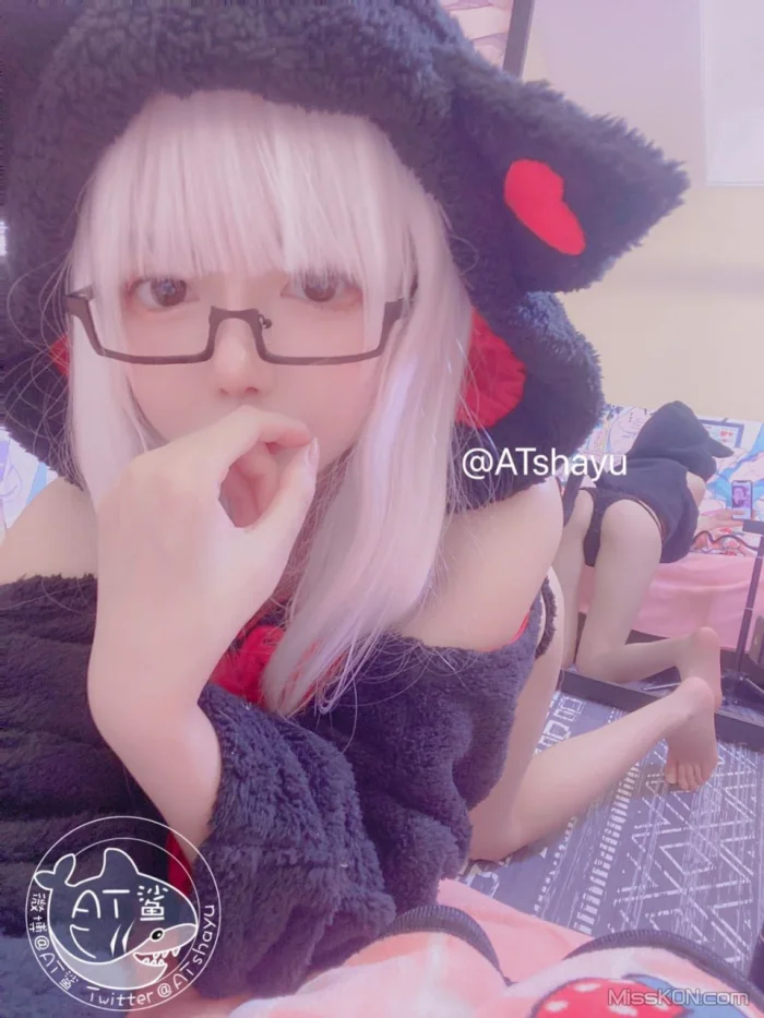 Coser@AT鲨_ 喵喵觐见