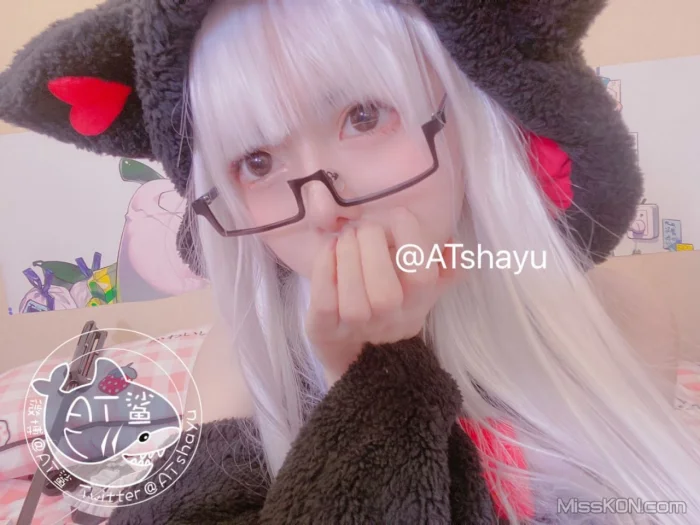 Coser@AT鲨_ 喵喵觐见