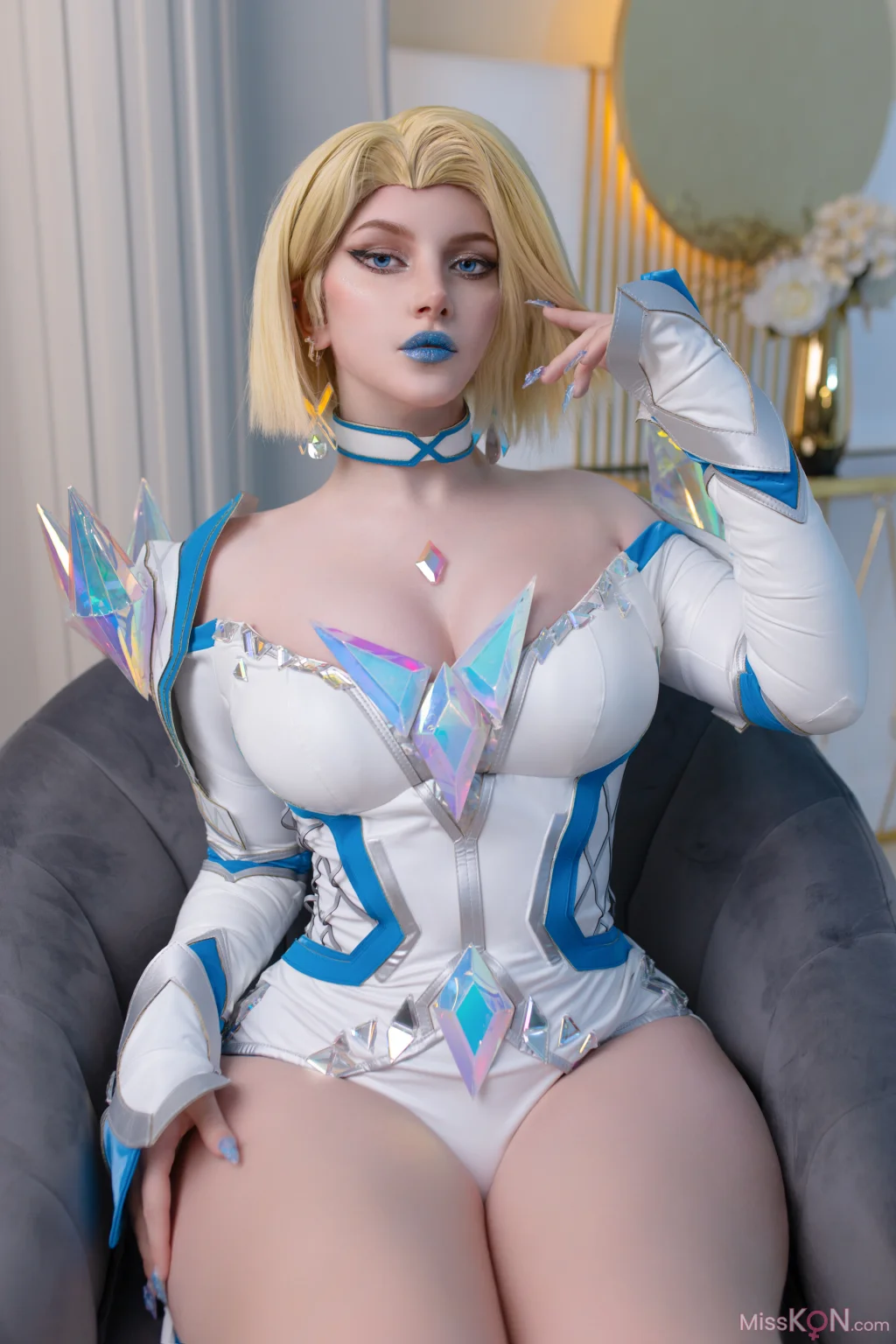 Coser@Ulichan_ Emma Frost