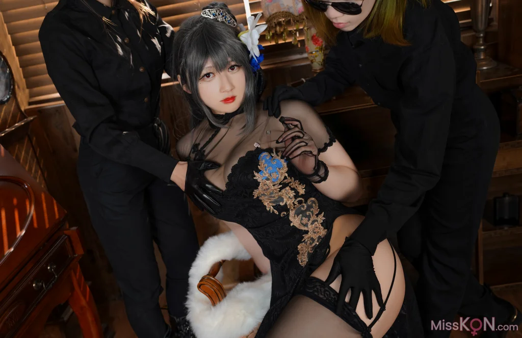 Coser@Zyra秋_ 路易九世旗袍