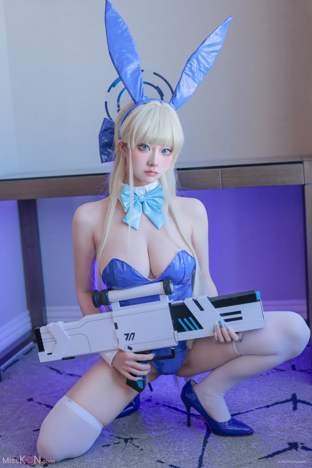 Coser@wendydydydy_酱油_ 蔚蓝档案-飞鸟马时兔女郎