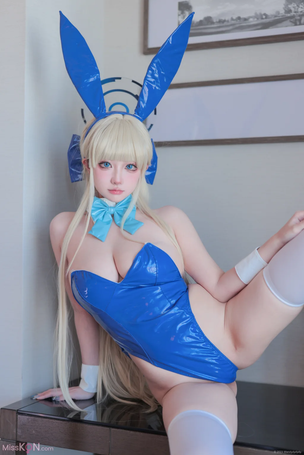 Coser@wendydydydy_酱油_ 蔚蓝档案-飞鸟马时兔女郎