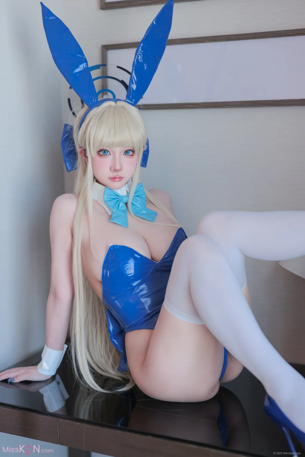 Coser@wendydydydy_酱油_ 蔚蓝档案-飞鸟马时兔女郎