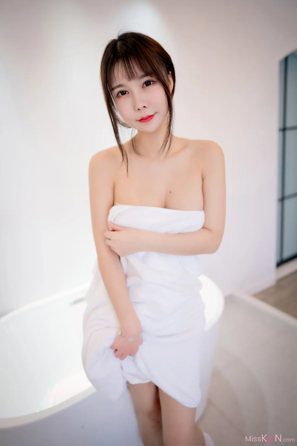 Coser@亚马逊鲶鱼_ 浴巾