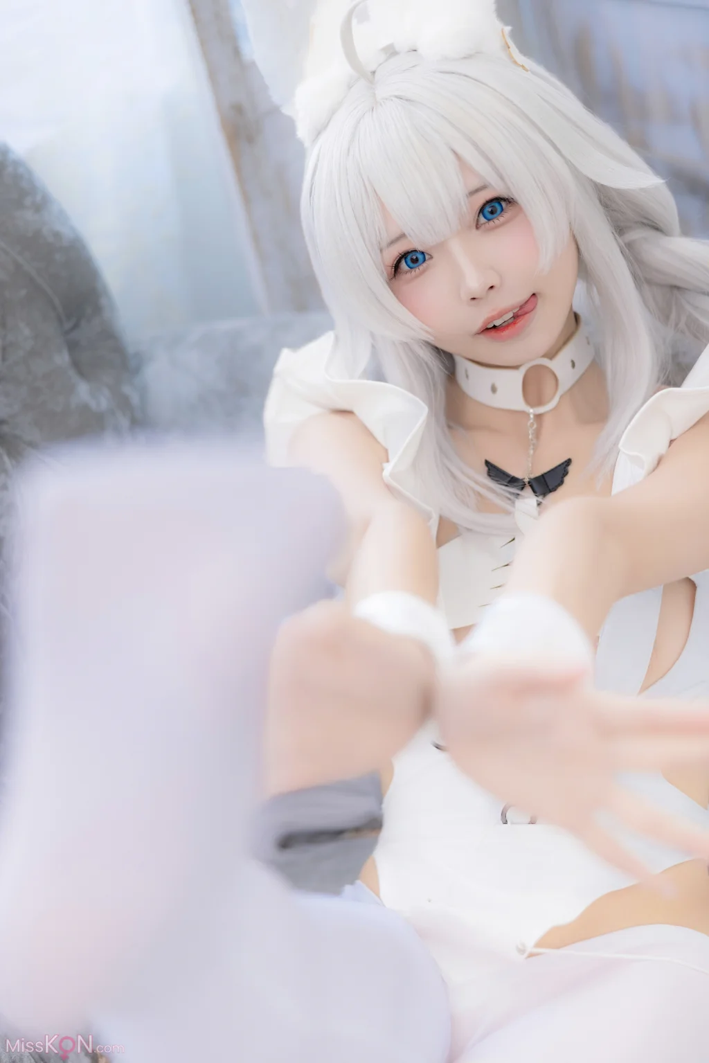 Coser@十万珍吱伏特_ 碧蓝航线 恶毒